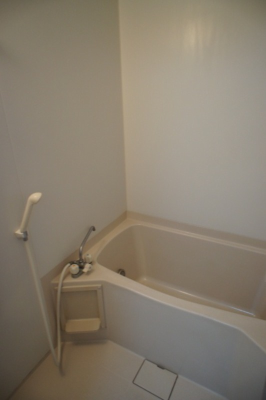 バス・シャワールーム　図面と現状に相違がある場合には現状を優先