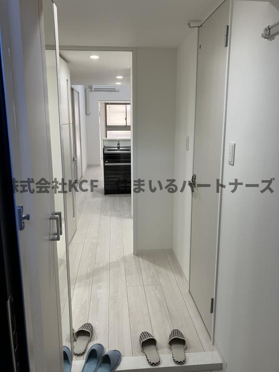 玄関　収納もある玄関です