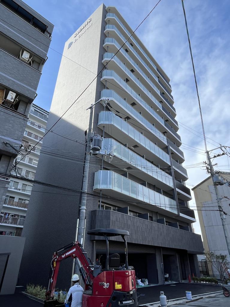 建物外観　※建築中