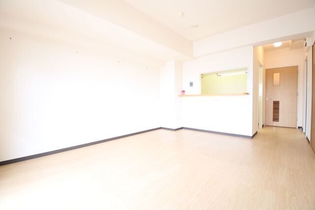 居室・リビング　別部屋の写真です。※現状優先