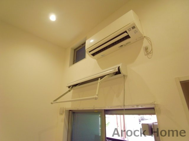 その他設備　※参考写真　エアコン、室内物干し付き♪