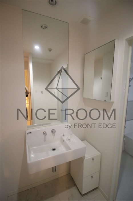 洗面設備　HORIE LUX　独立洗面台