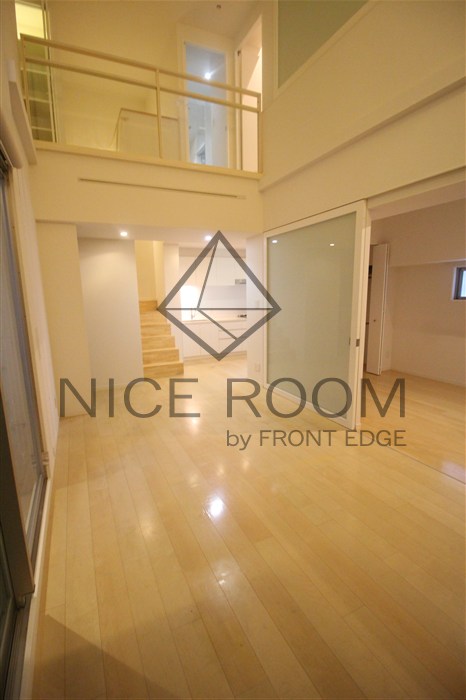 居室・リビング　HORIE LUX　リビング