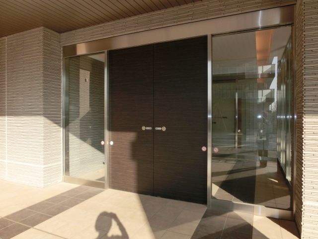 エントランス　オートロック