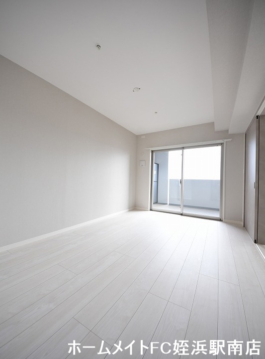 その他　★洋室はそれぞれ独立♪★※別部屋参考写真