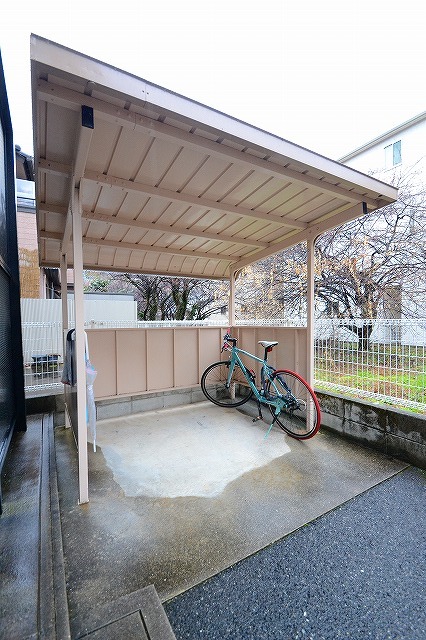 その他共有部分　駐輪場です☆