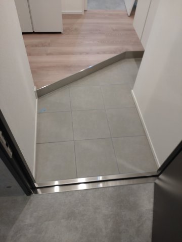 玄関　※同タイプ参考写真です（natural）