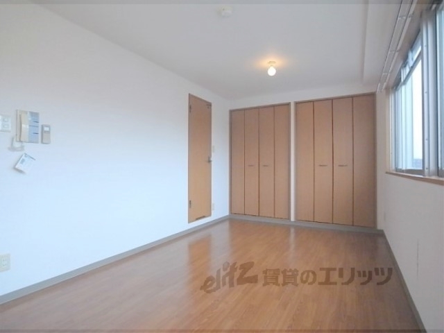 居室・リビング　洋室