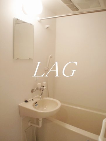 バス・シャワールーム　お風呂です。
