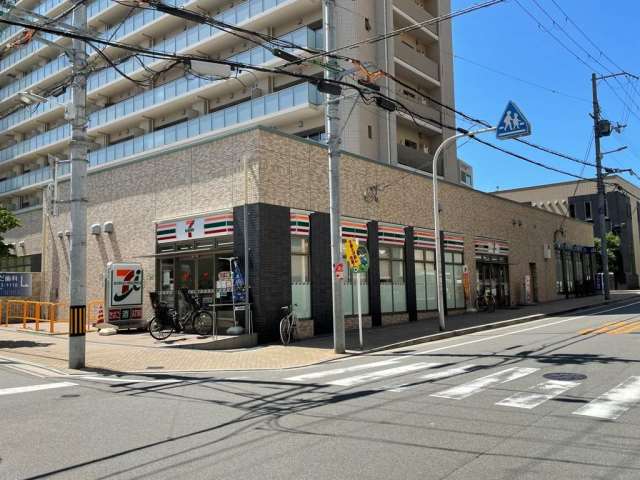 スーパー　セブンイレブン（スーパー）まで981m