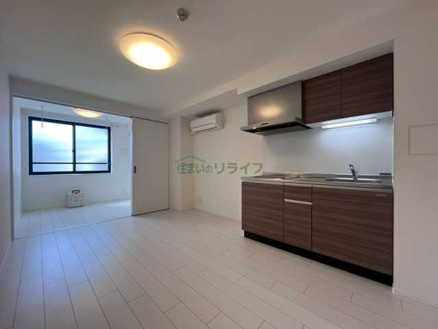 居室・リビング　※参考写真です。同じ間取りの別部屋になります。