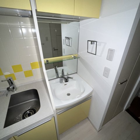 洗面設備　同仕様タイプです