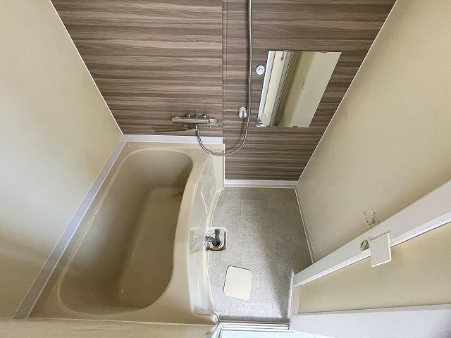 バス・シャワールーム　浴室