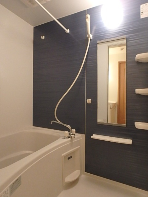 バス・シャワールーム　図面と現状に相違がある場合には現状を優先