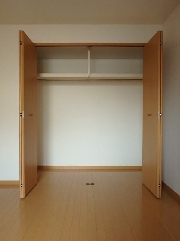 収納　図面と現状に相違がある場合には現状を優先