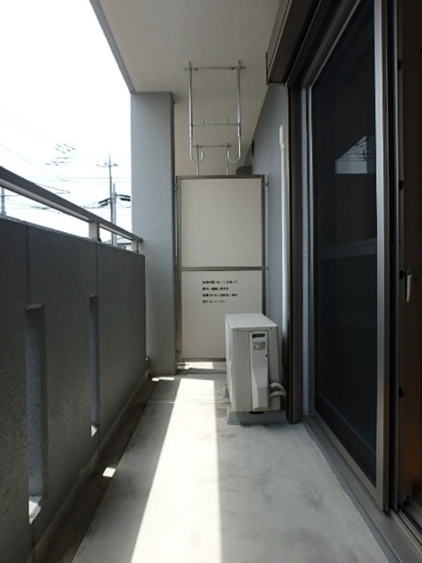 バルコニー　図面と現状に相違がある場合には現状を優先