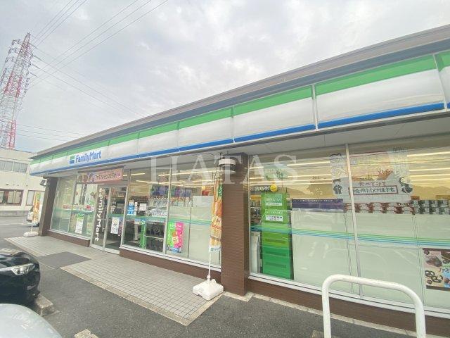 コンビニ　ファミリーマート　刈谷末広店（コンビニ）まで400m