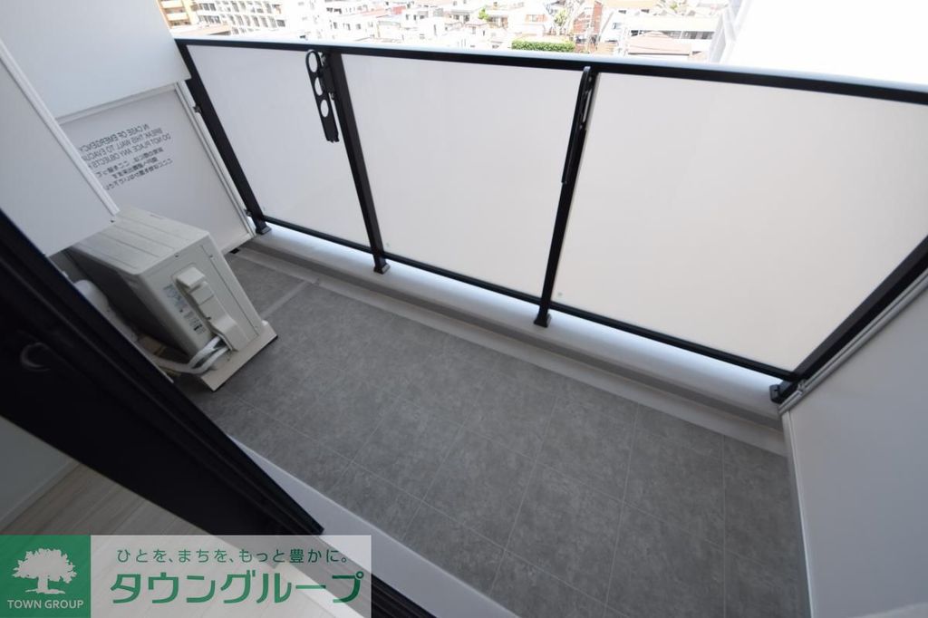 バルコニー　バルコニー