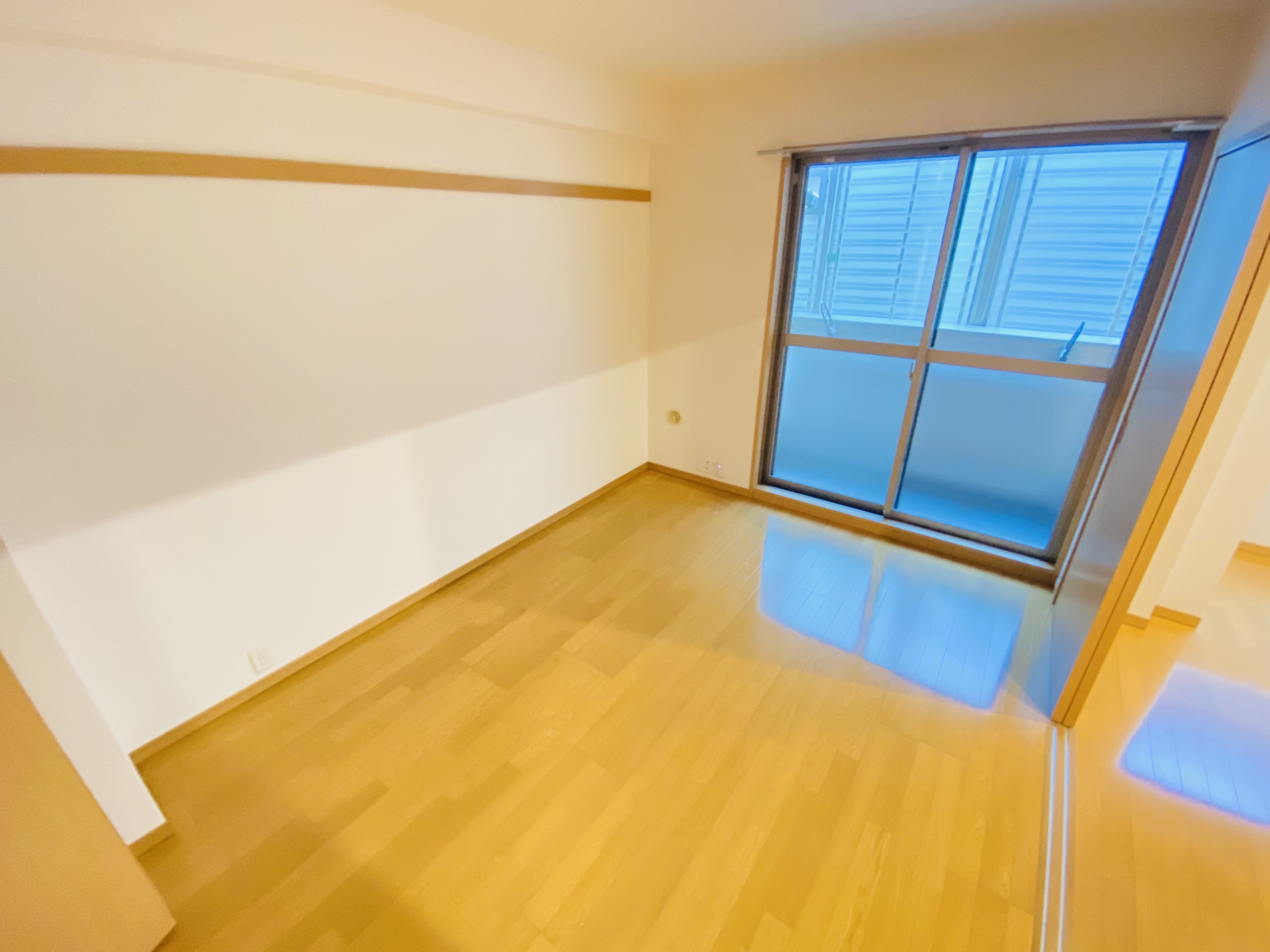 その他　寝室にもエアコン完備