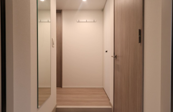 玄関　※参考写真