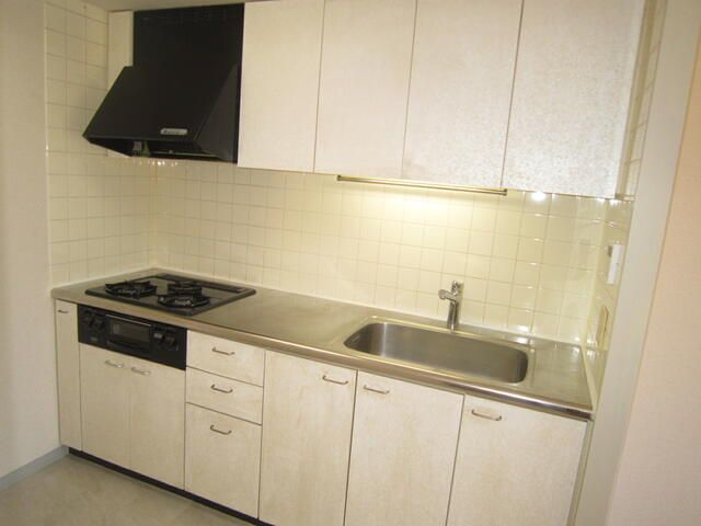 キッチン　システムキッチン