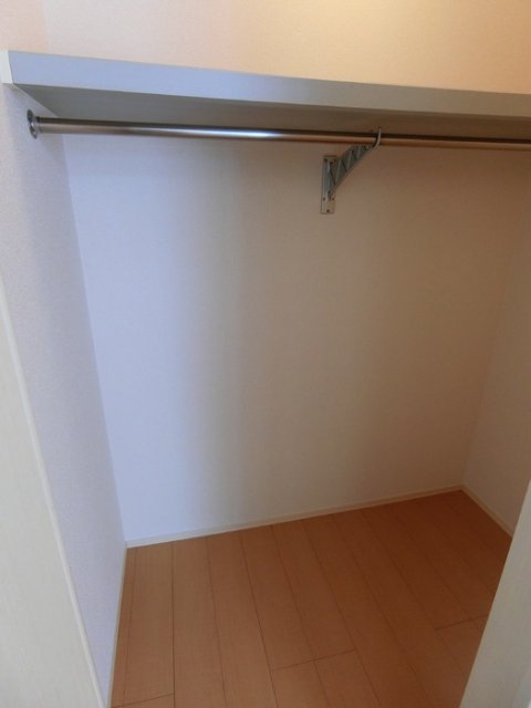 収納　同物件別号室のものです。