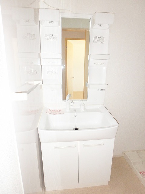 洗面設備　人気のシャンプードレッサー☆