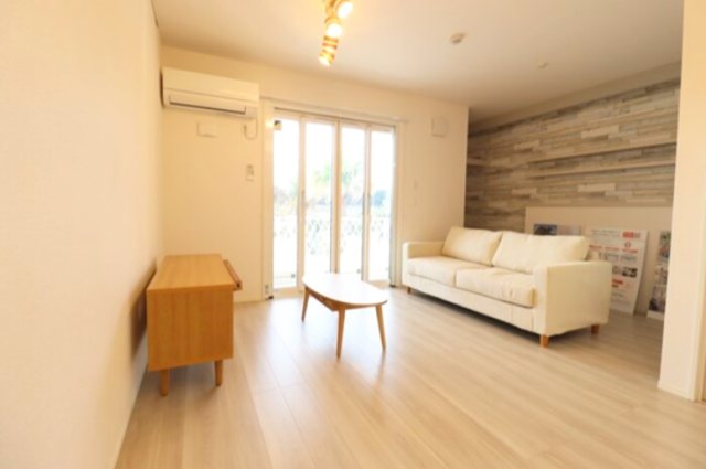 居室・リビング　イメージ(家具・照明は設置されておりません)