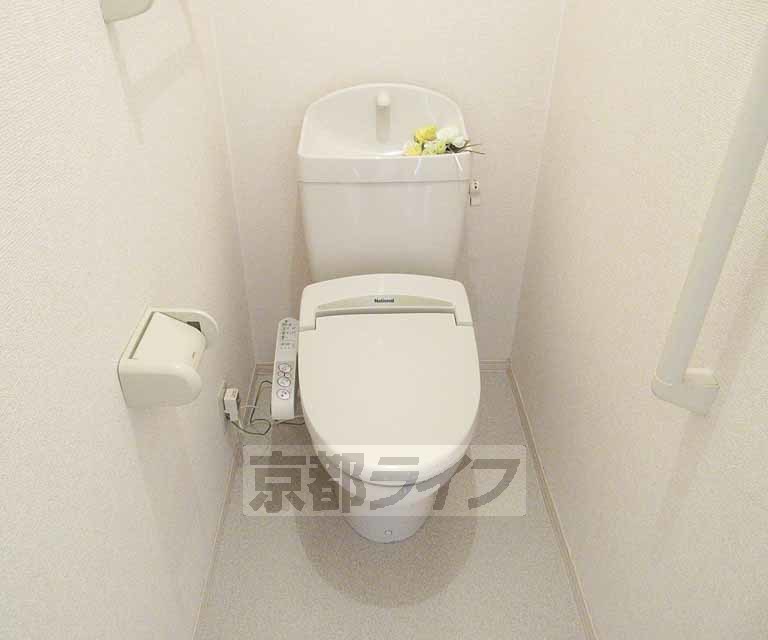 トイレ　ウォシュレットつき！