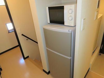 その他　電子レンジ、冷蔵庫完備