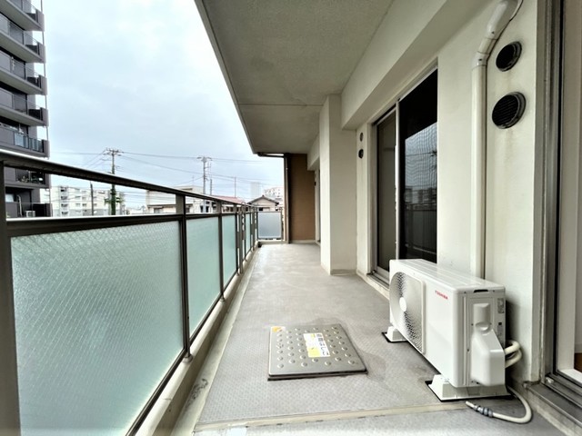 バルコニー　※画像は２０１号室