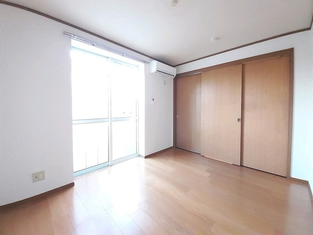 居室・リビング　図面と現状に相違がある場合には現状を優先