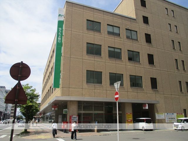 銀行　（株）ゆうちょ銀行／帯広店（銀行）まで307m