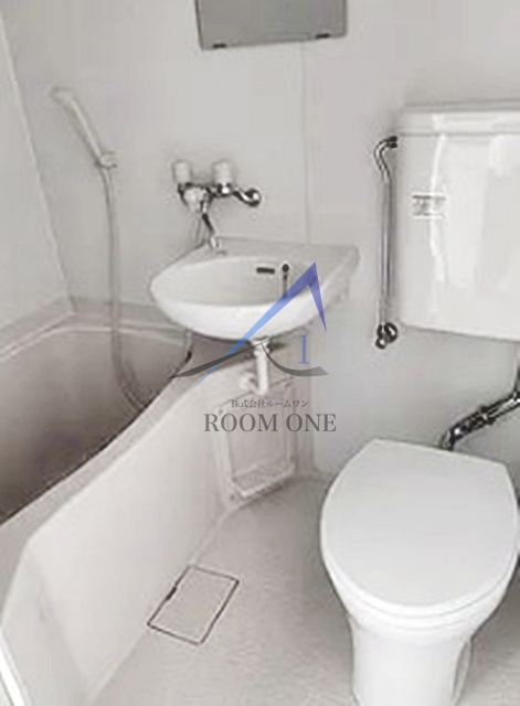 バス・シャワールーム　お風呂です。