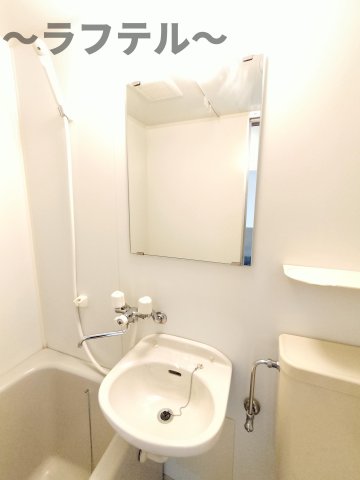 洗面設備　別部屋イメージ写真