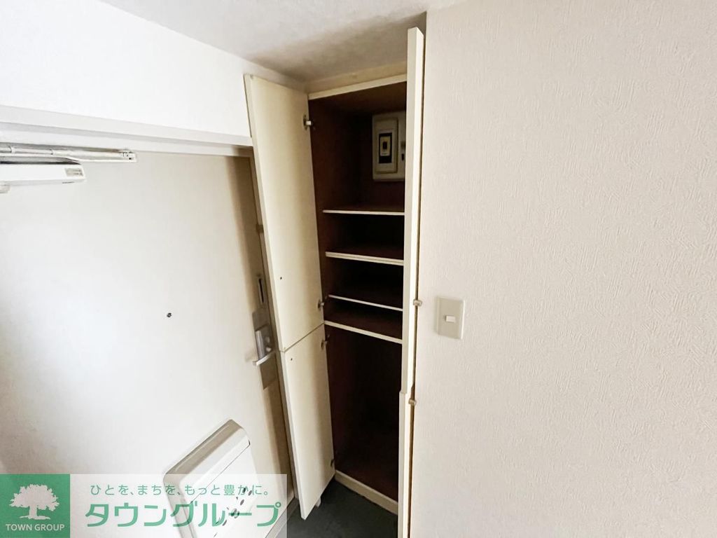 収納　同物件別部屋写真