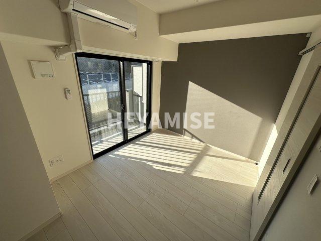 居室・リビング　※室内画像は別号室のもの