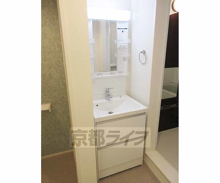 洗面設備　人気の独立洗面台・