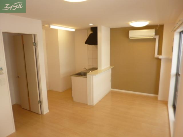 居室・リビング　リビング