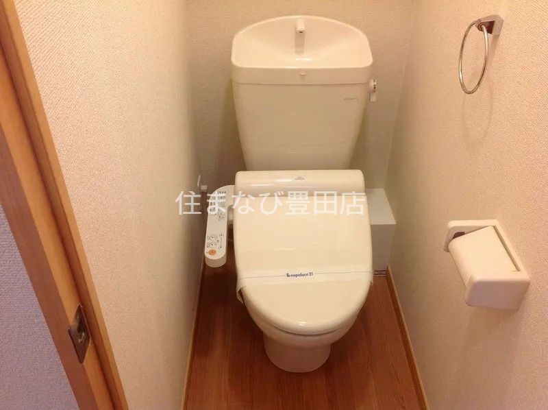 トイレ　同型タイプ