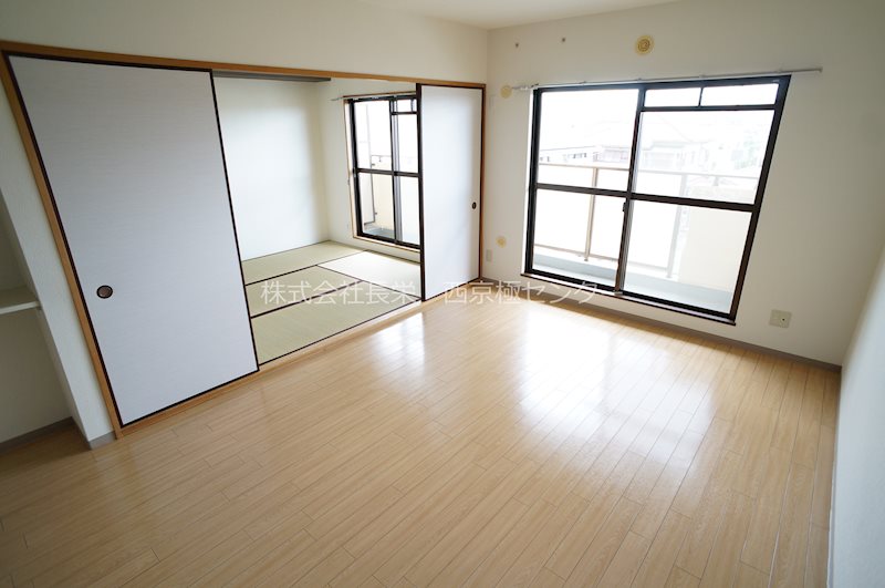 居室・リビング　参考写真です