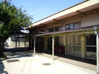 幼稚園・保育園　東大阪市立友井保育所（幼稚園・保育園）まで352m