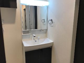 洗面設備　洗髪洗面化粧台