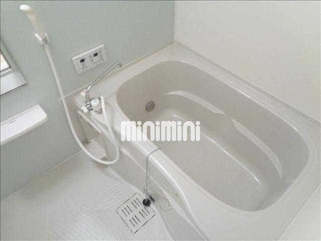 バス・シャワールーム　追い焚き機能付き