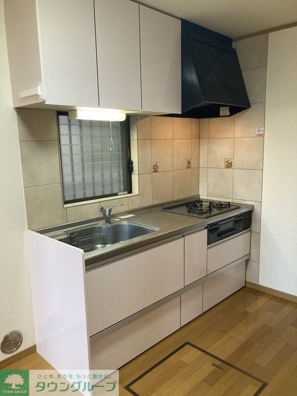 キッチン　★お部屋探しは株式会社タウンハウジング東京まで★