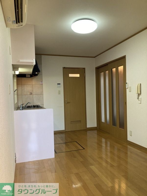 居室・リビング　★お部屋探しは株式会社タウンハウジング東京まで★