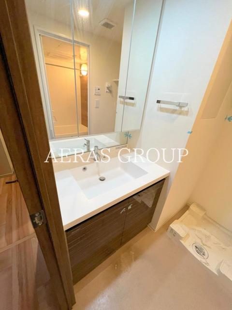 洗面設備　同仕様