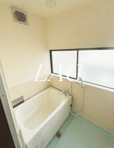 バス・シャワールーム　お風呂です。