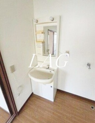 洗面設備　洗面台です。