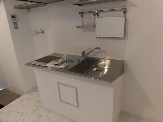 キッチン　IHコンロ付きのキッチン